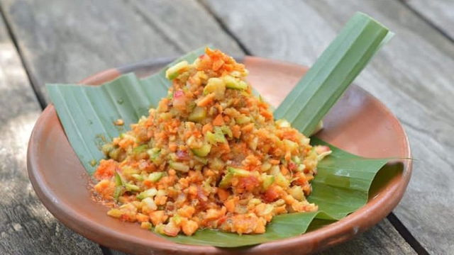 Rujak Bebeg: Resep Tradisional dengan Sentuhan Segar